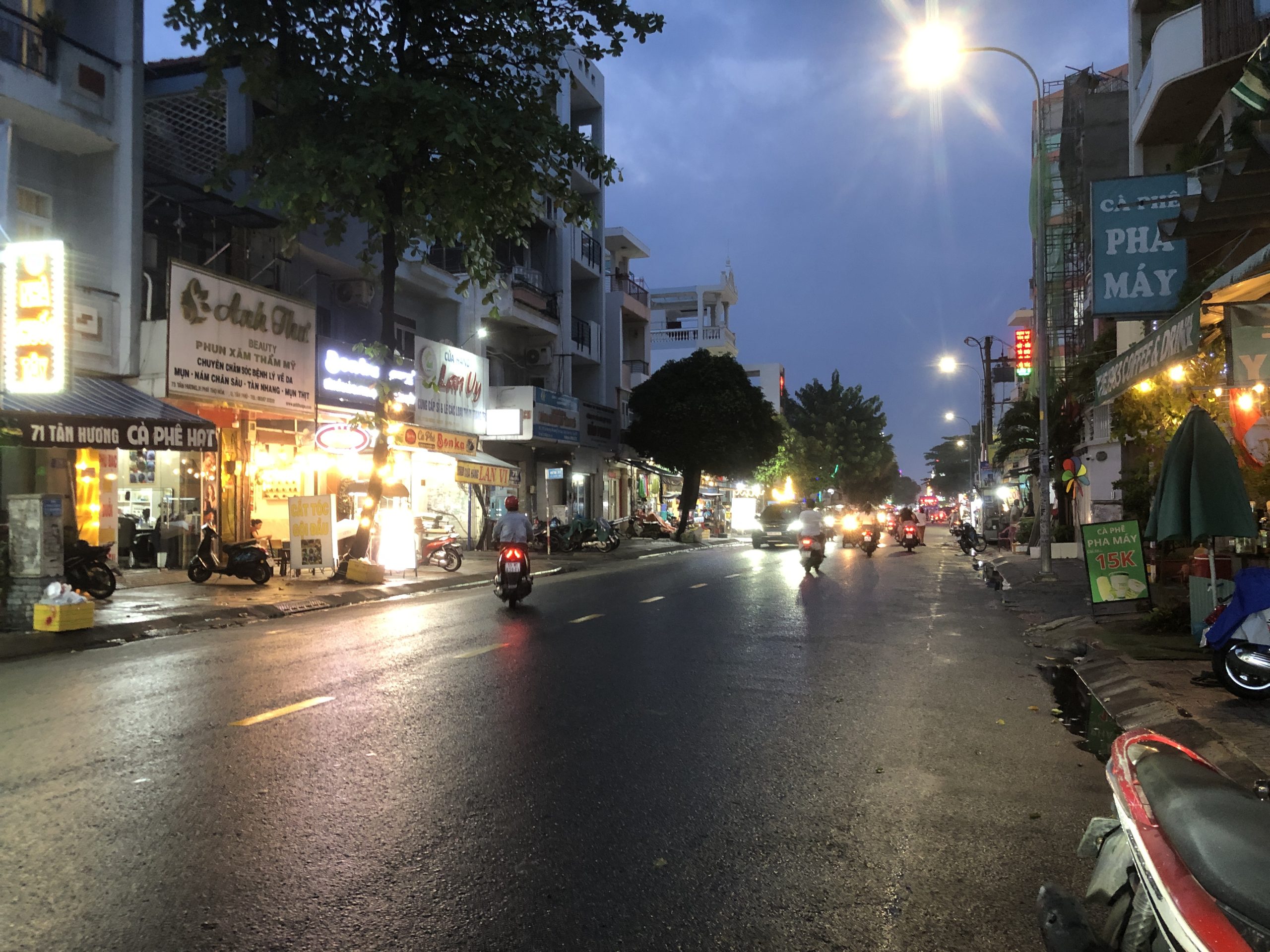 nhà phố thổ cư khu Tây Sài Gòn