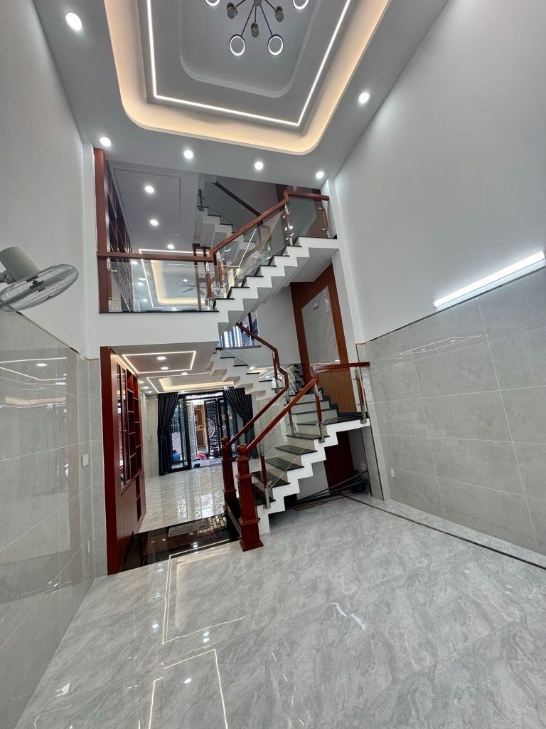 nhà phố quận Bình Tân